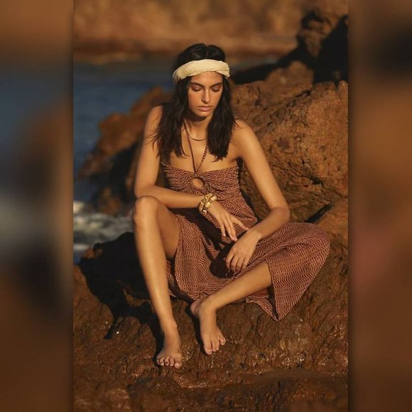 Faithfull the Brand | La Costa Maxi Dress Vadella Print in Cocoa - Picture 6 of 10